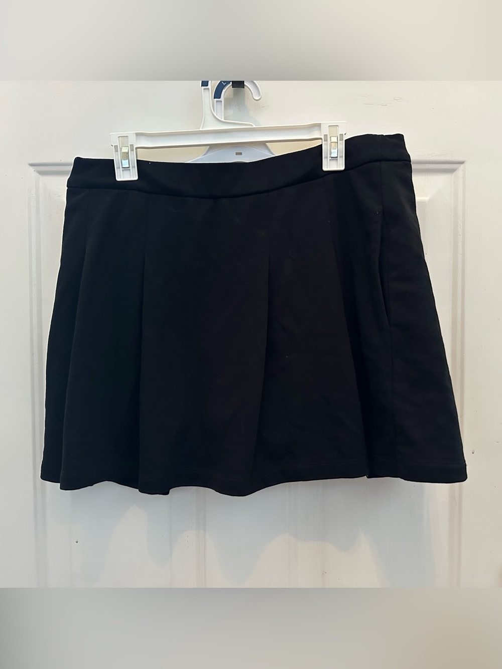 Express Black Pleated Mini Skort